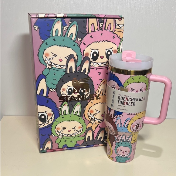 Stanley Other - Stanley Labubu Character The Flowstate Quencher H2.0 40oz Tumbler